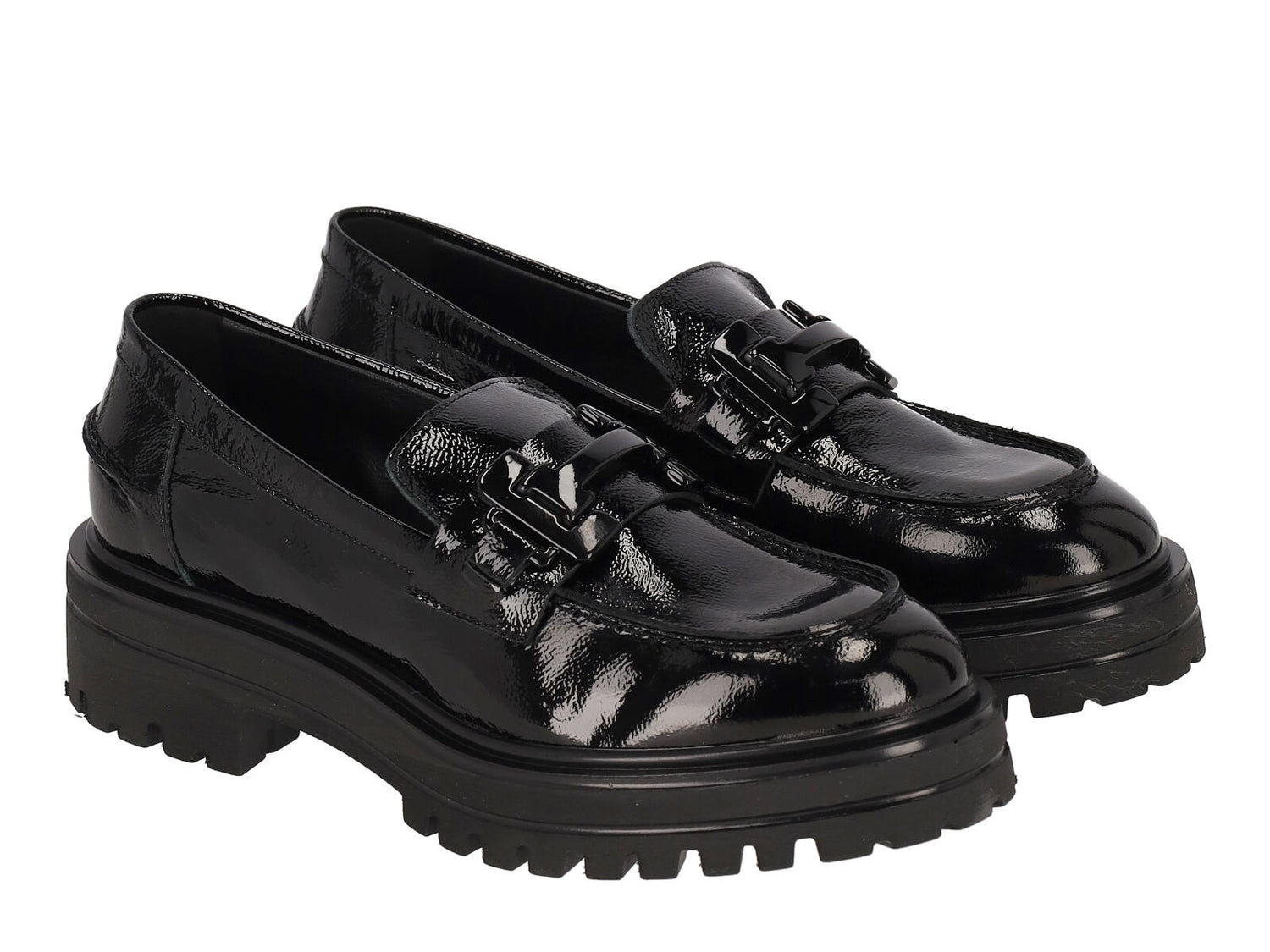 Mocassino in vernice con morsetto , fondo roccia in gomma