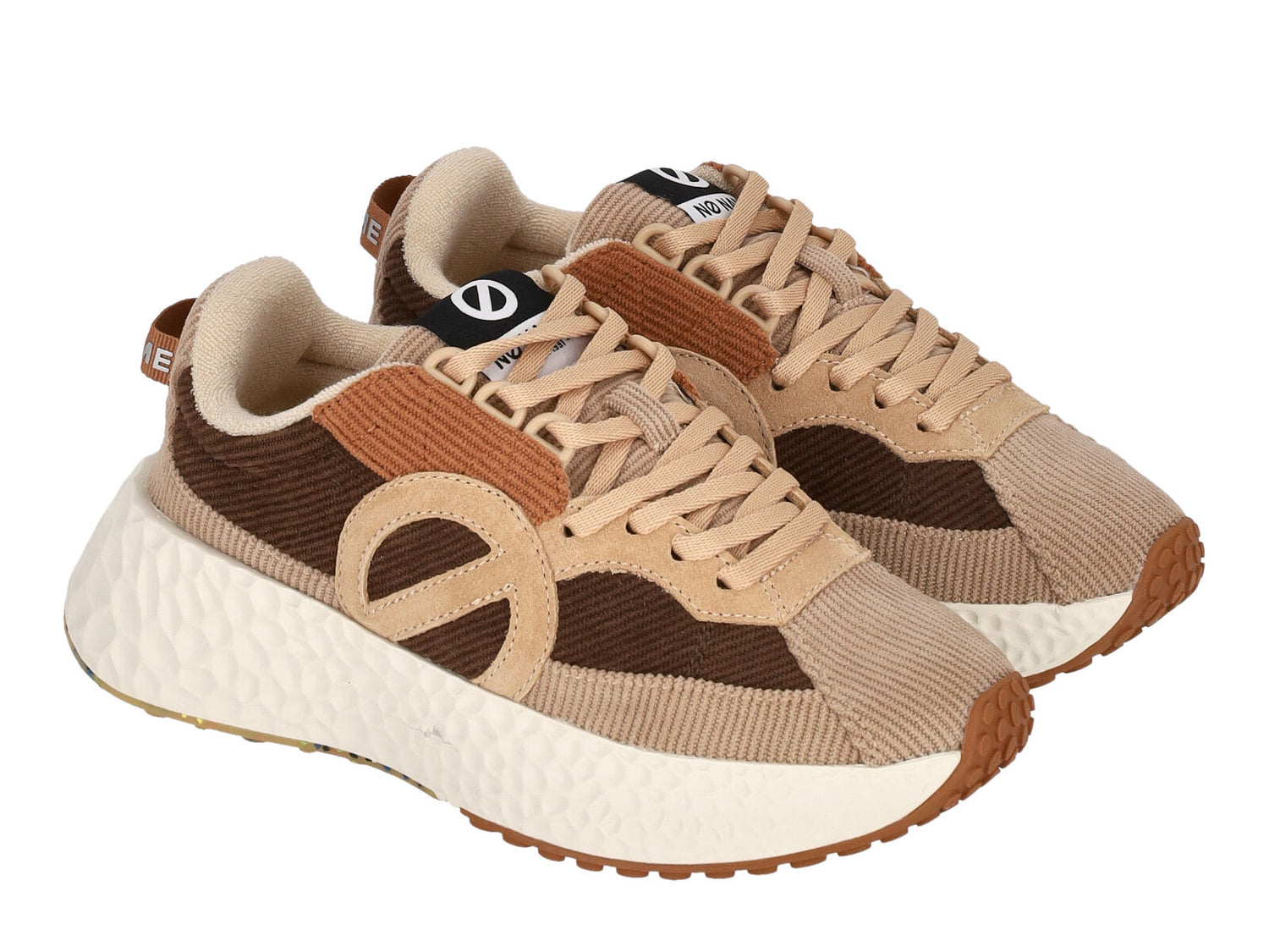 Sneakers con costine bicolore , suola in gomma.