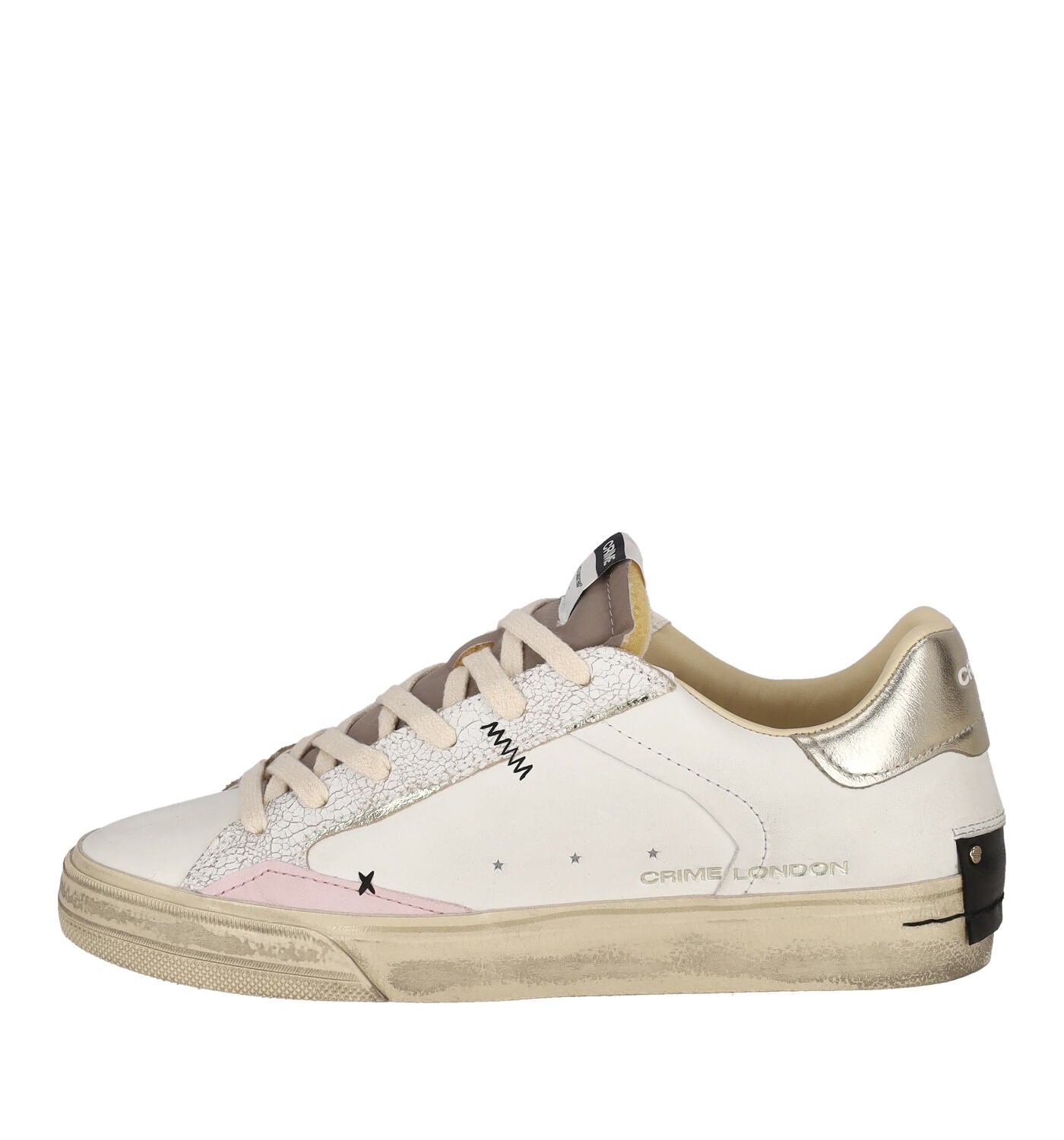 Sneakers distressed