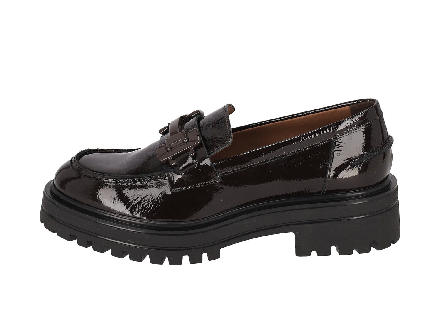 Mocassino in vernice con morsetto , fondo roccia in gomma