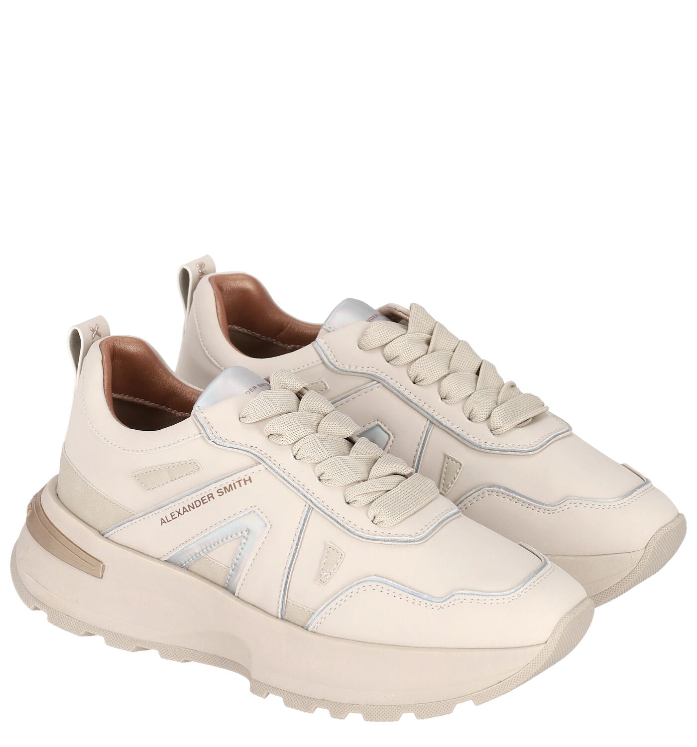 Sneakers in pelle con suola in gomma