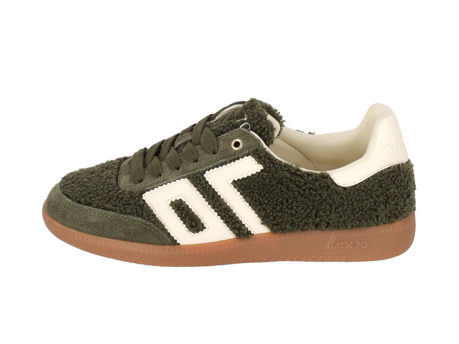 Sneakers in camoscio e tessuto teddy , suola in gomma.