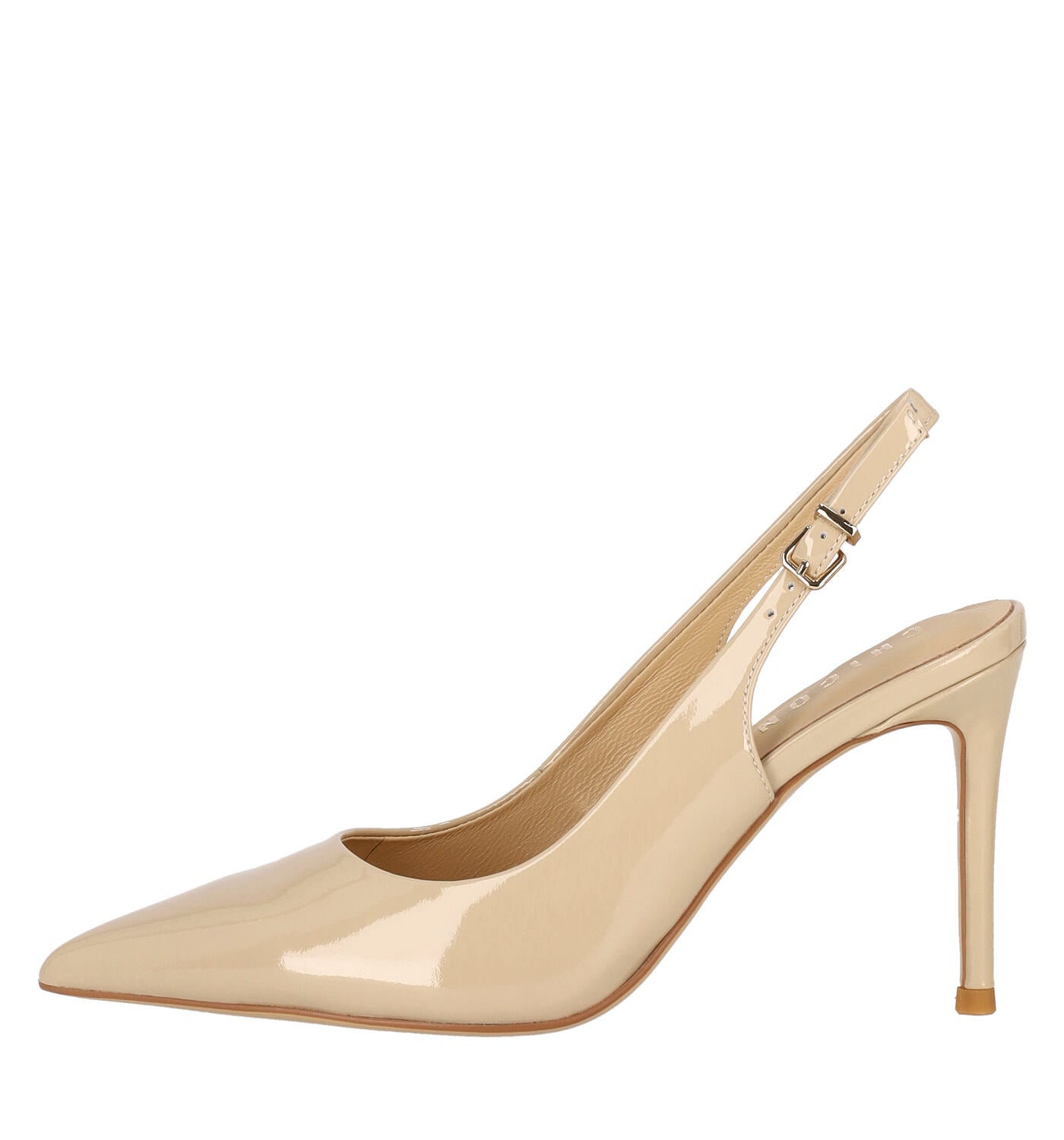Chanel in vernice, tacco alto 9 cm