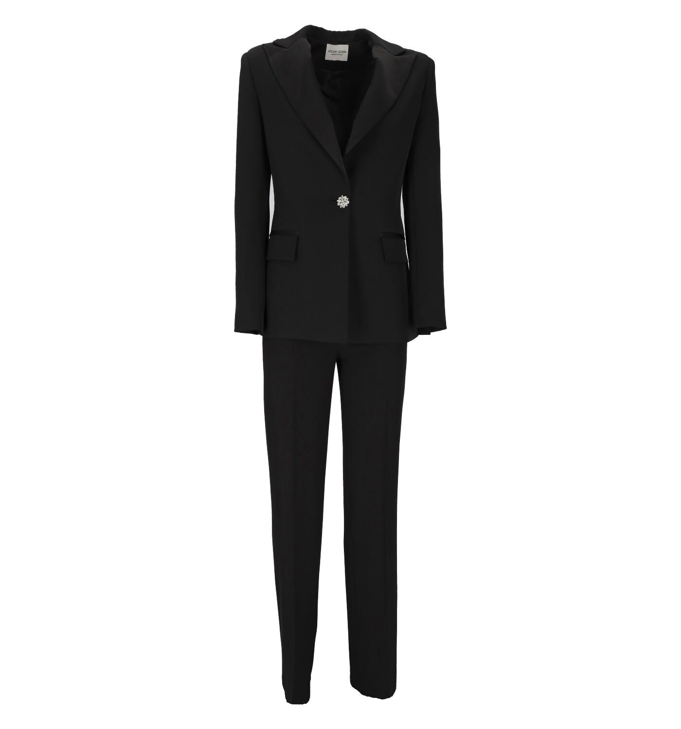 Tailleur con giacca con bottone gioiello .