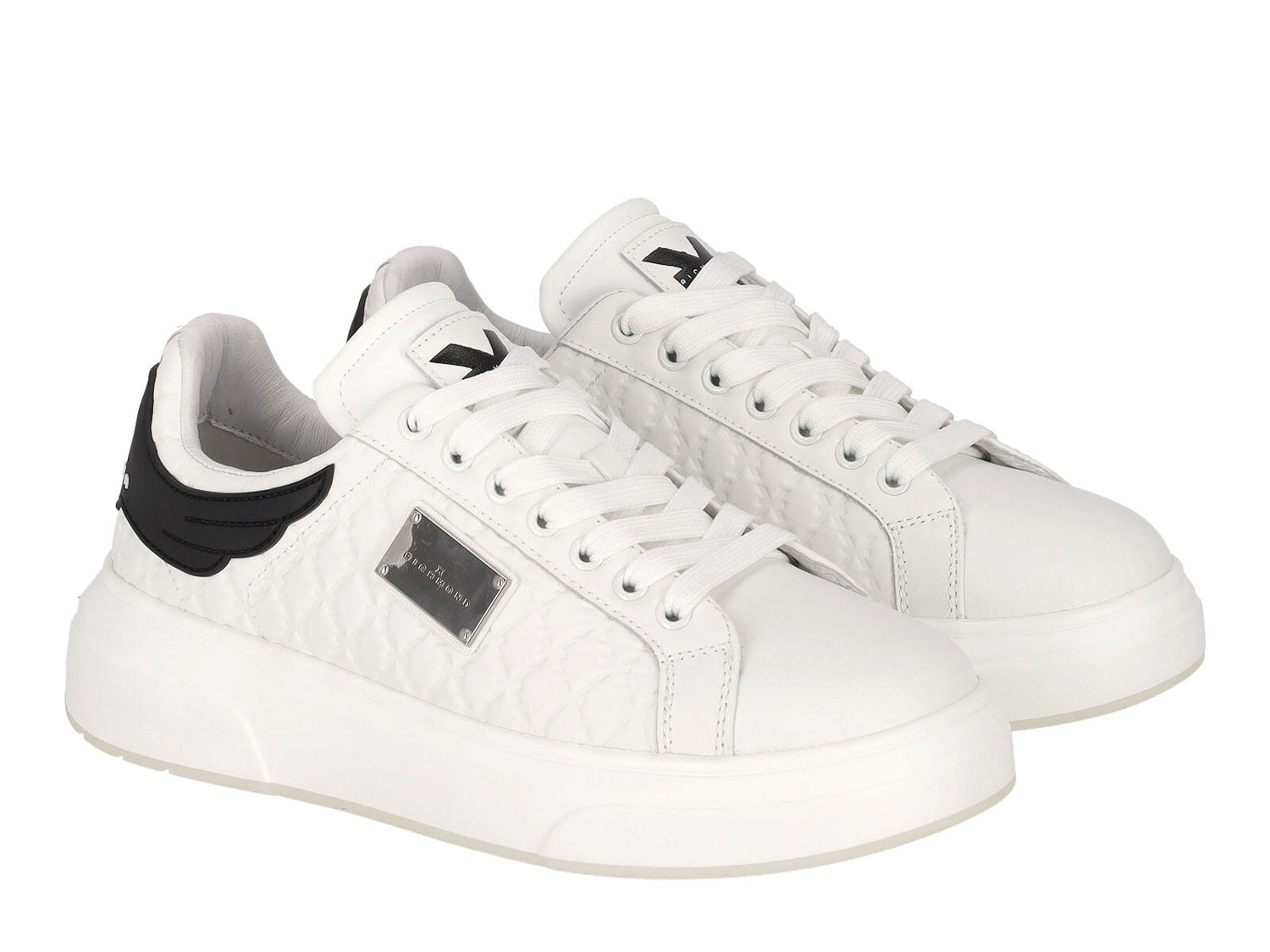 Sneakers in pelle logata con logo , riporto gommato e suola in gomma.