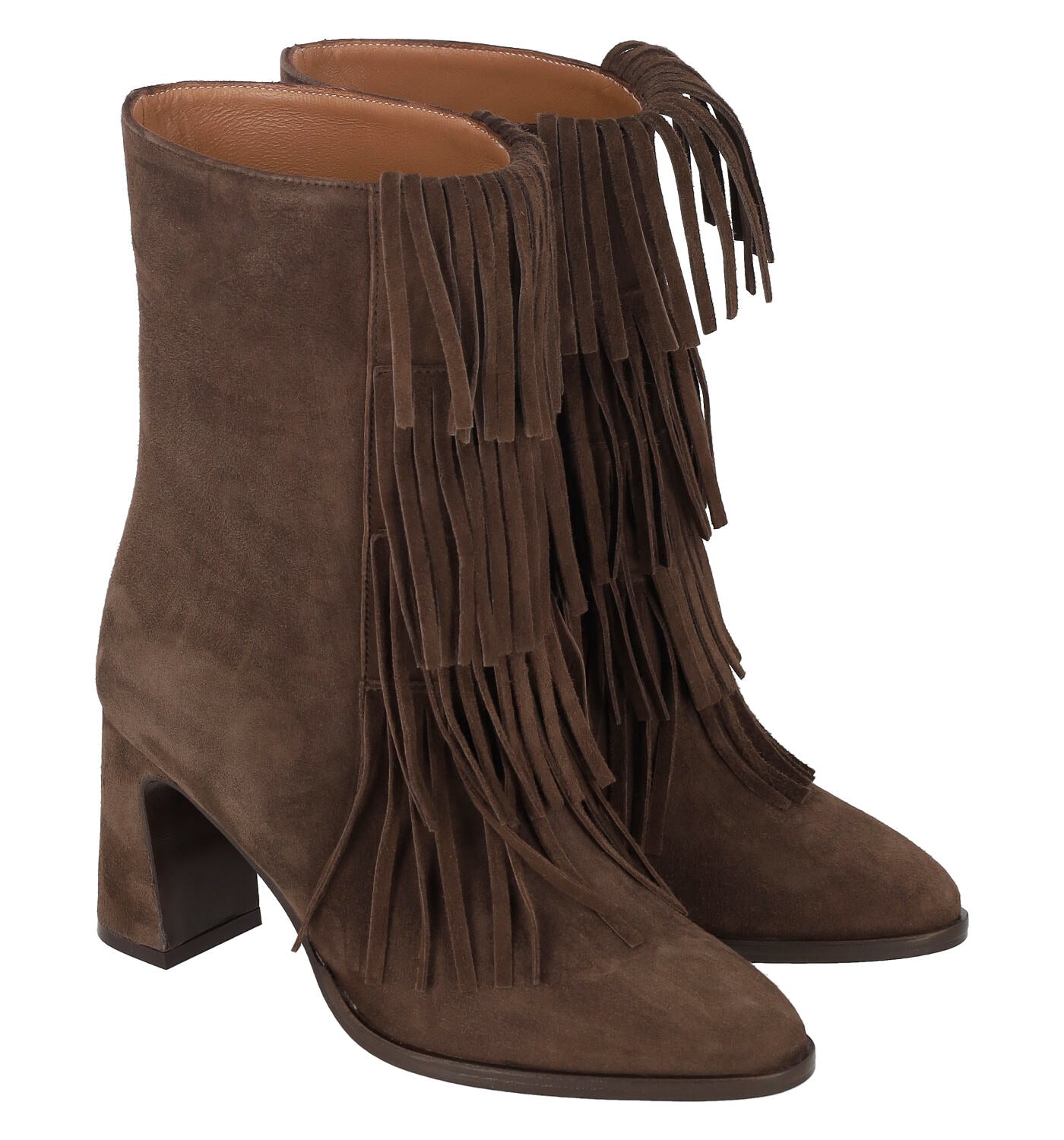 Tronchetto in camoscio con frange , tacco altezza 8 cm.