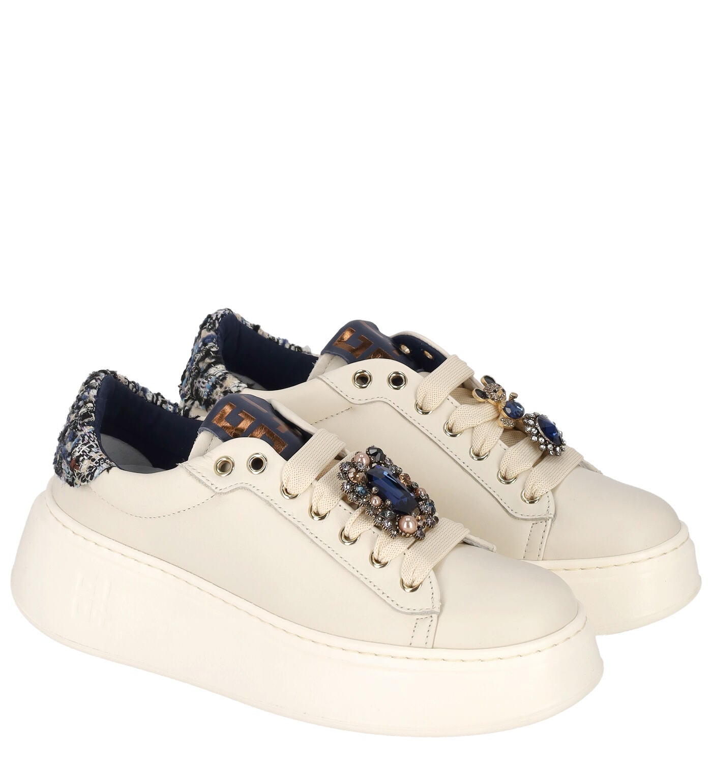 Sneakers platform con riporto bouclè