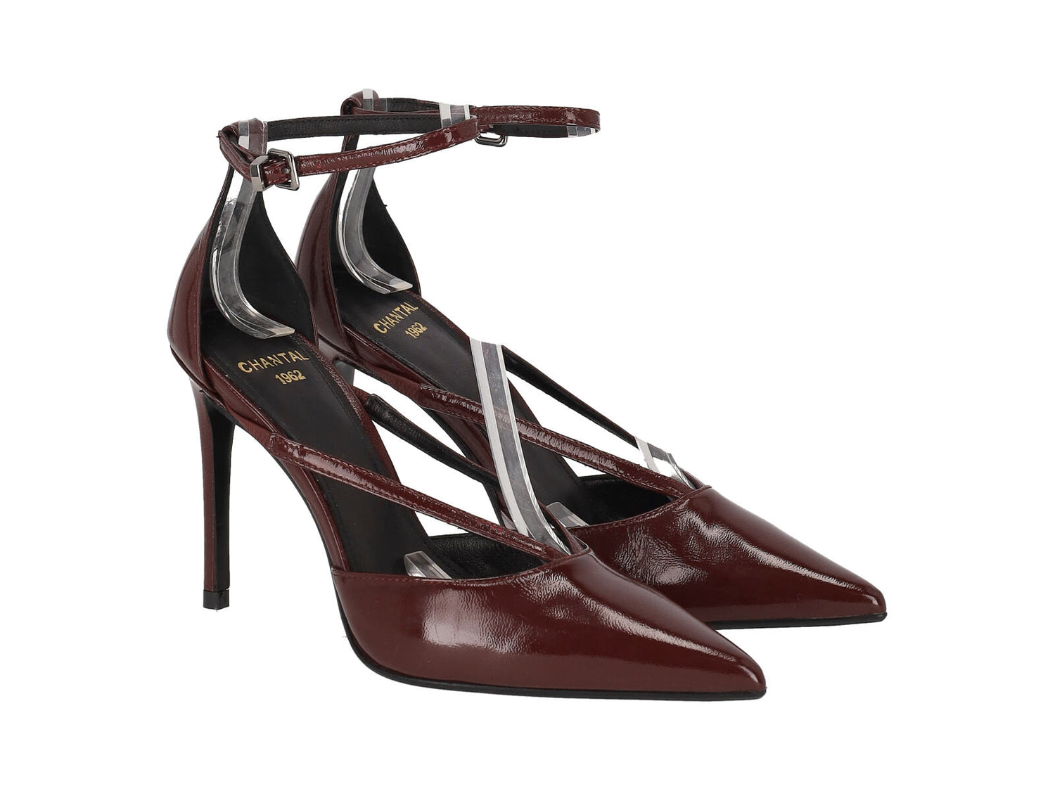 Chanel in verlux con cinturino alla caviglia regolabile , tacco altezza 9 cm.