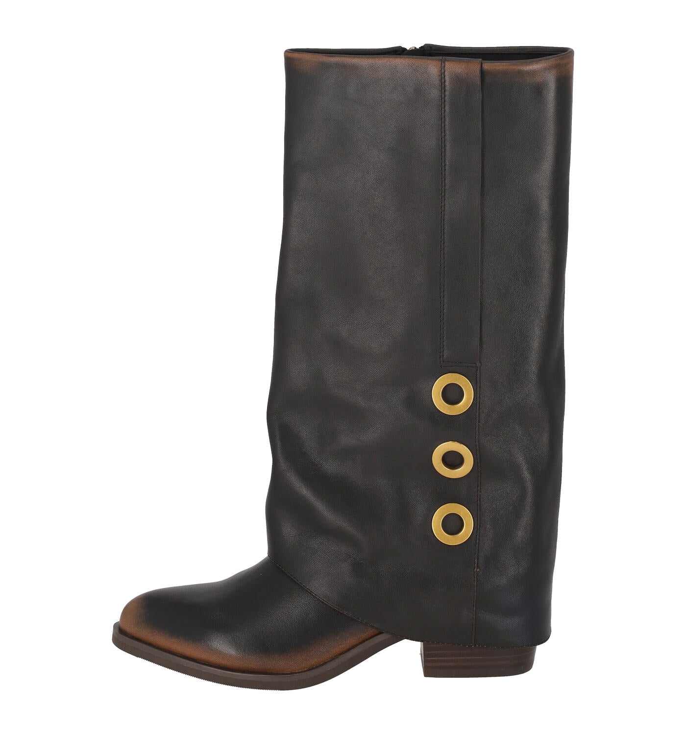 Stivale con risvolto in pelle effetto delavè , applicazione occhielli e tacco altezza 5 cm .