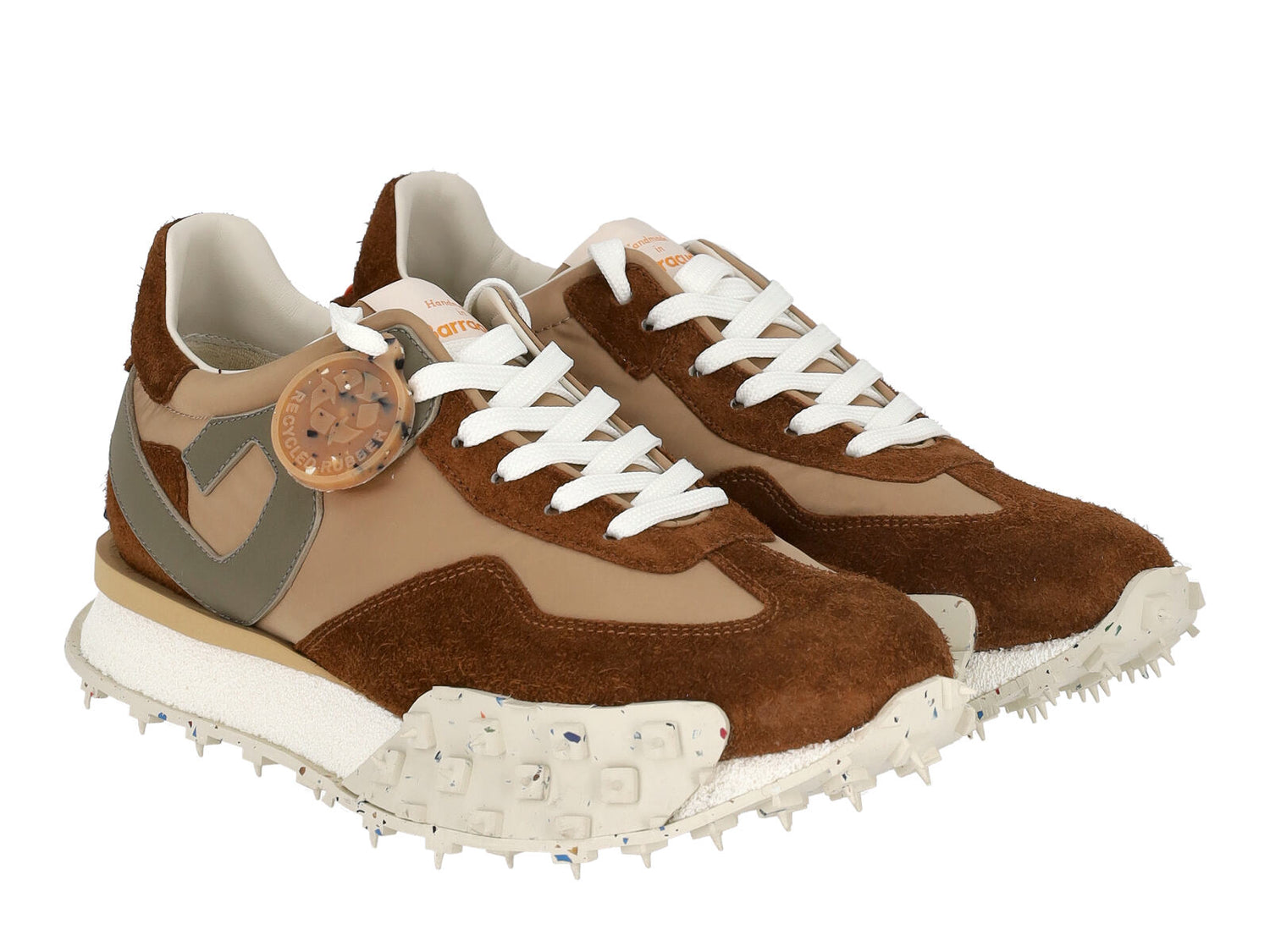 Sneakers in tessuto e camoscio con fondo in gomma
