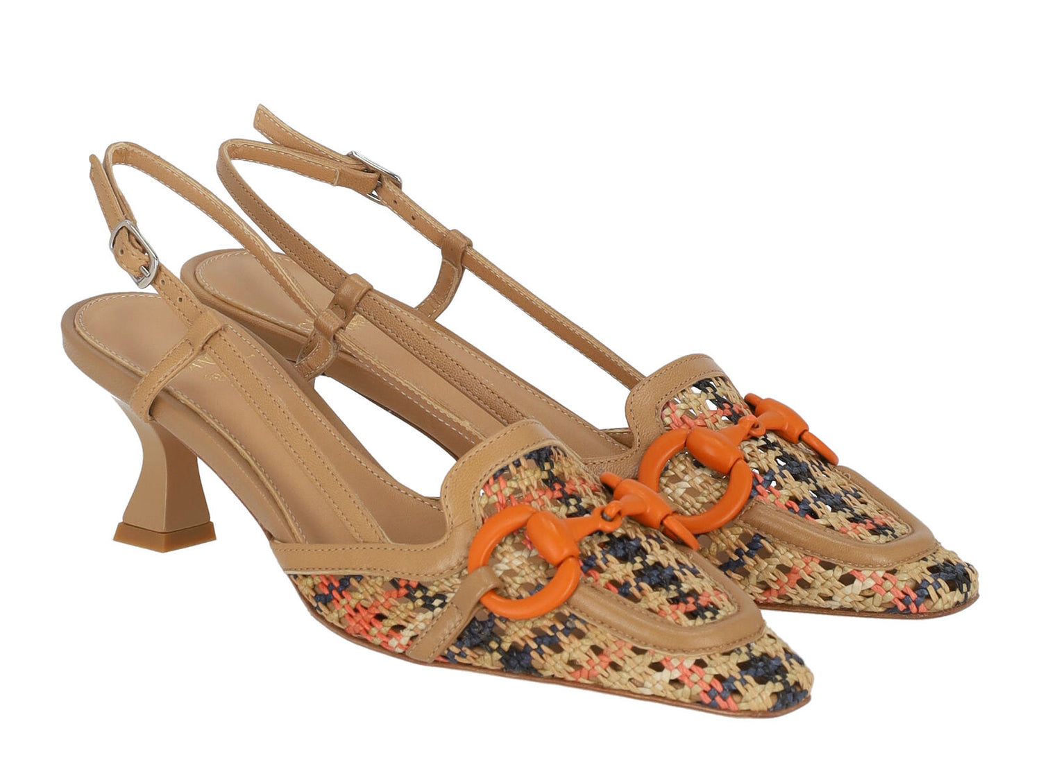 Chanel in rafia con morsetto