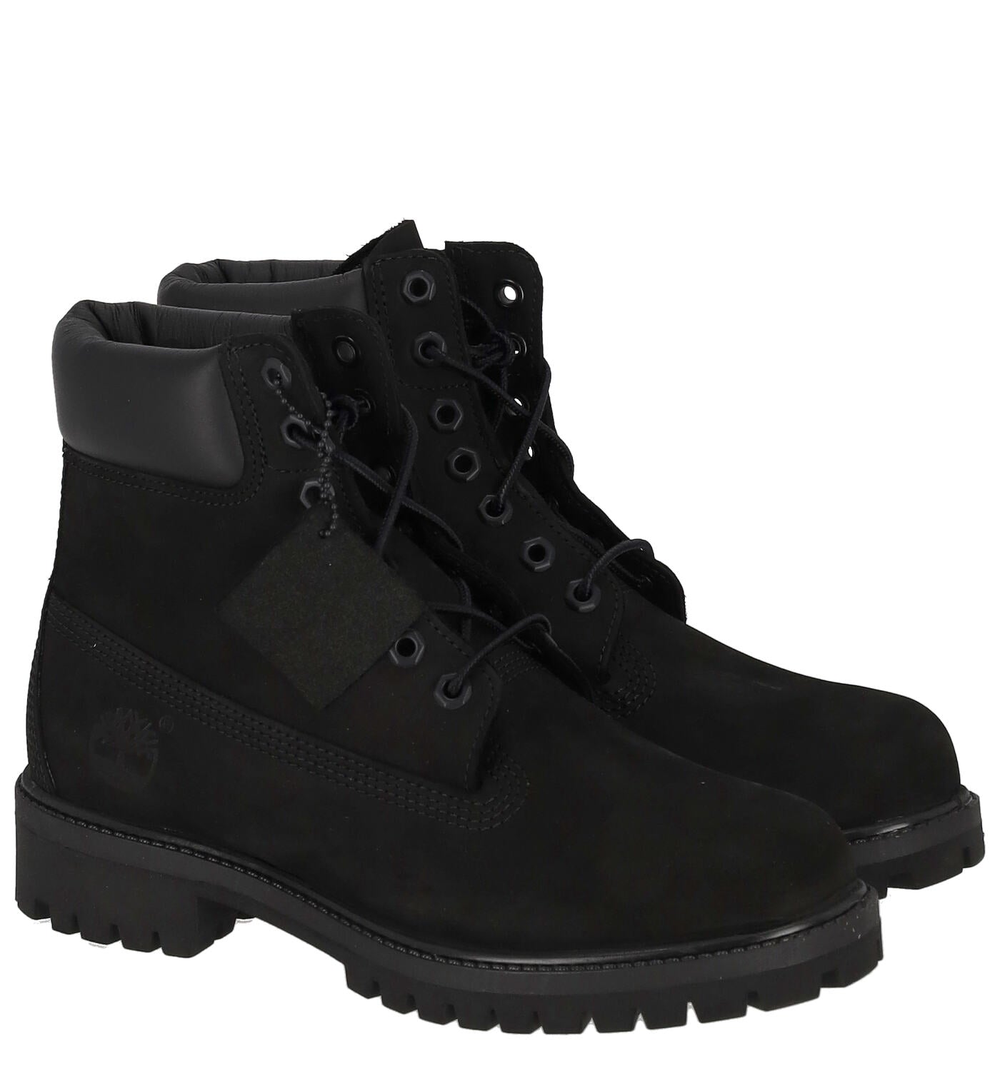 Anfibio in nabuk con lacci e suola in gomma