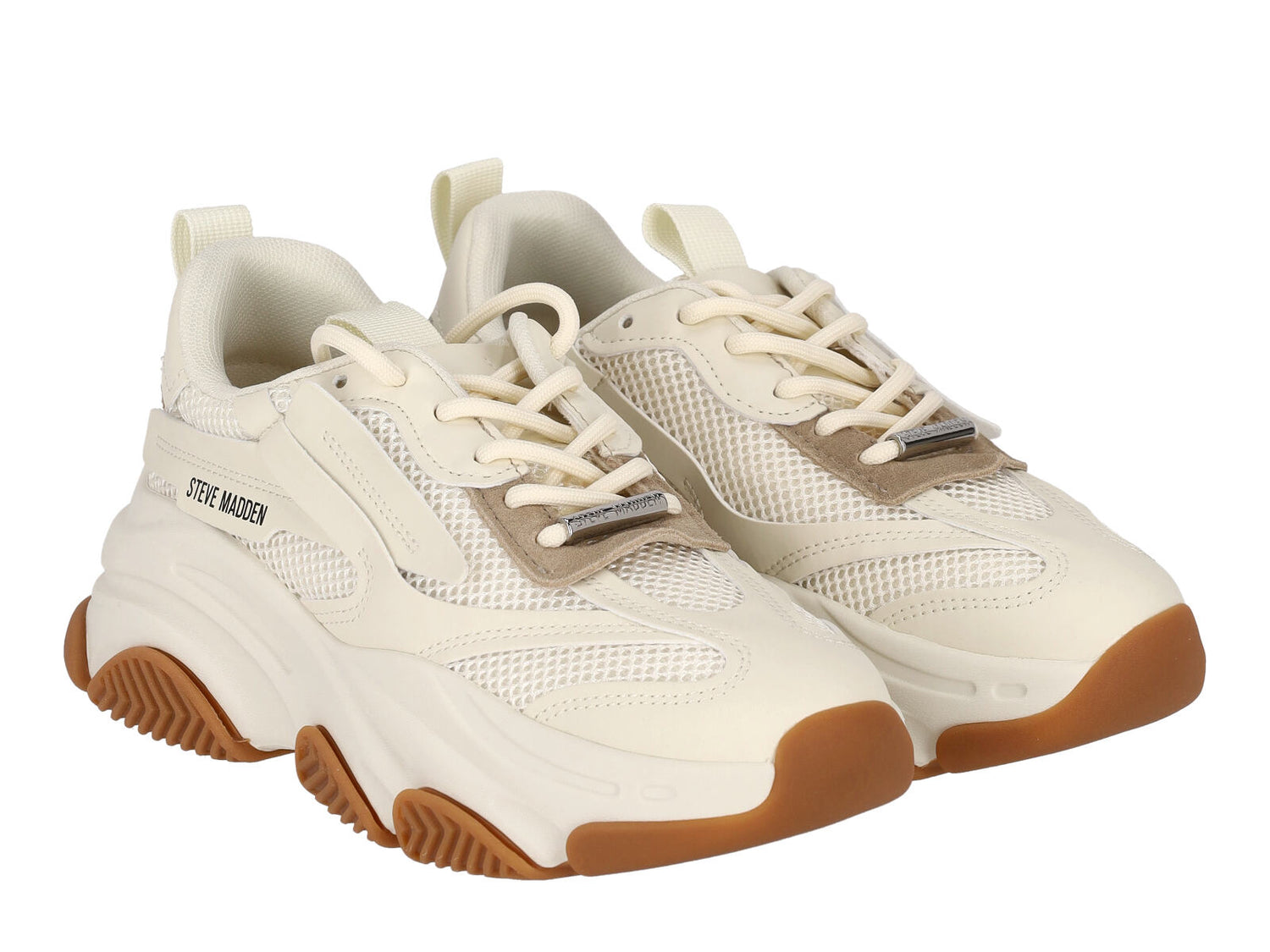 Sneakers in ecopelle e tessuto.