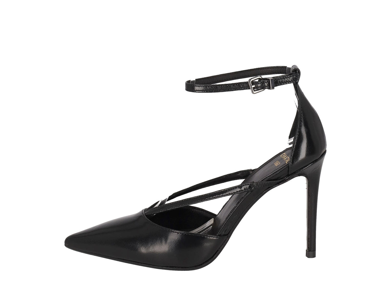 Chanel in verlux con cinturino alla caviglia regolabile , tacco altezza 9 cm.