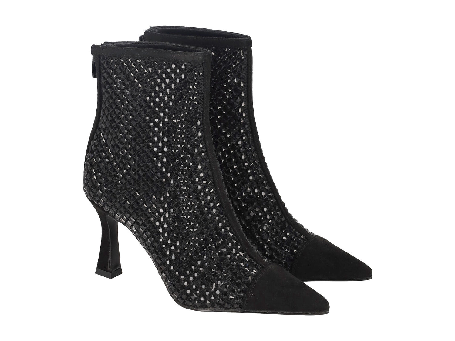 Tronchetto tacco 8 cm in camoscio e rete con strass. Chiusura con zip sul retro.