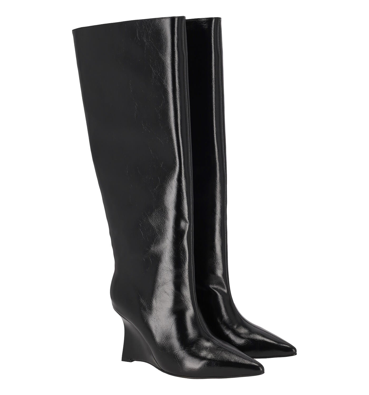 Stivale in naplak con zeppa altezza 8 cm .