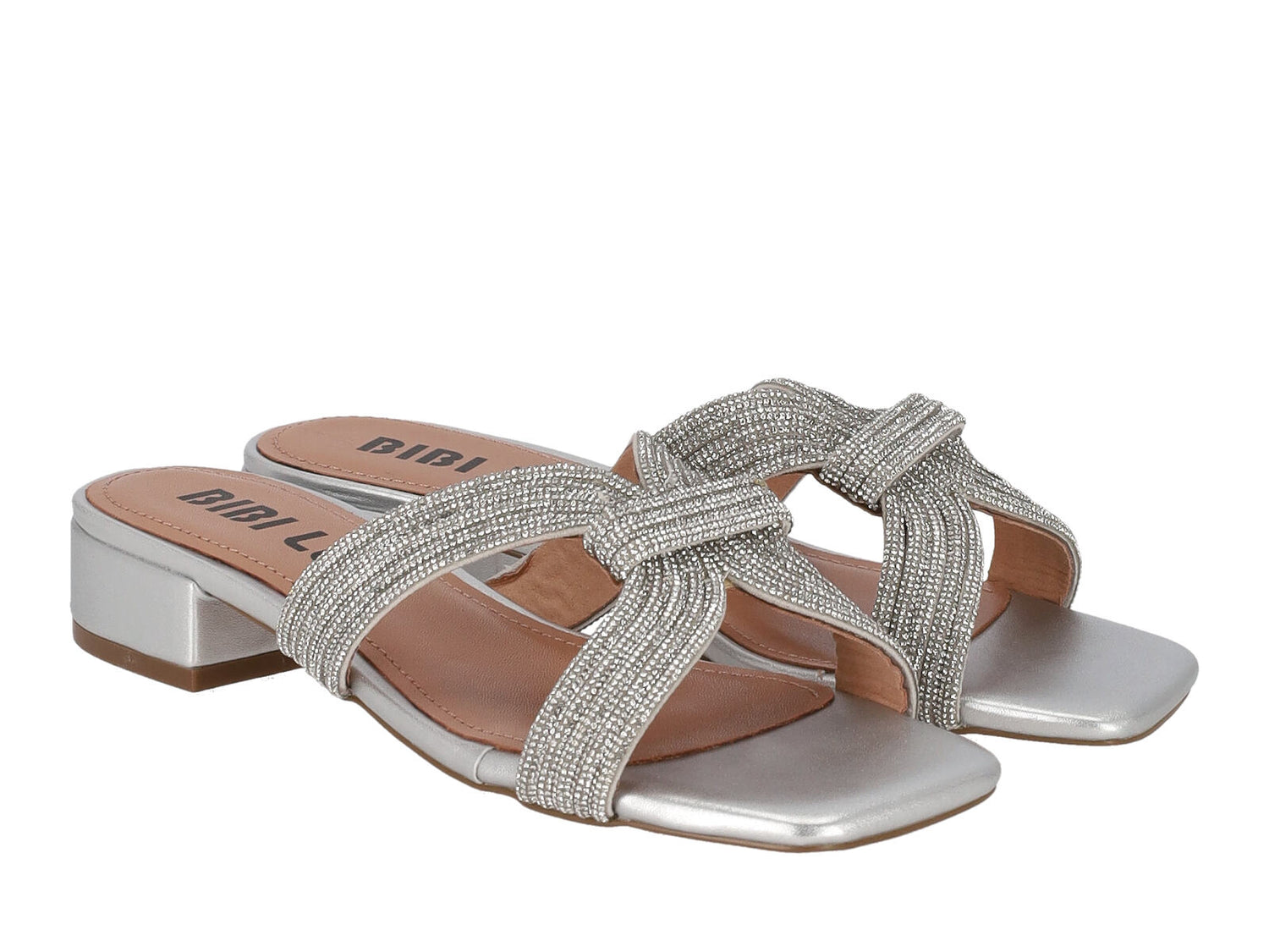 Scalzato in pelle con strass